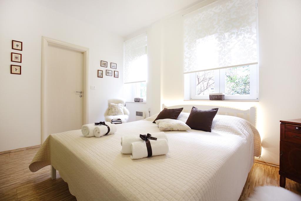 Allegro Exclusive Suites Old Town Center Zadar Bagian luar foto