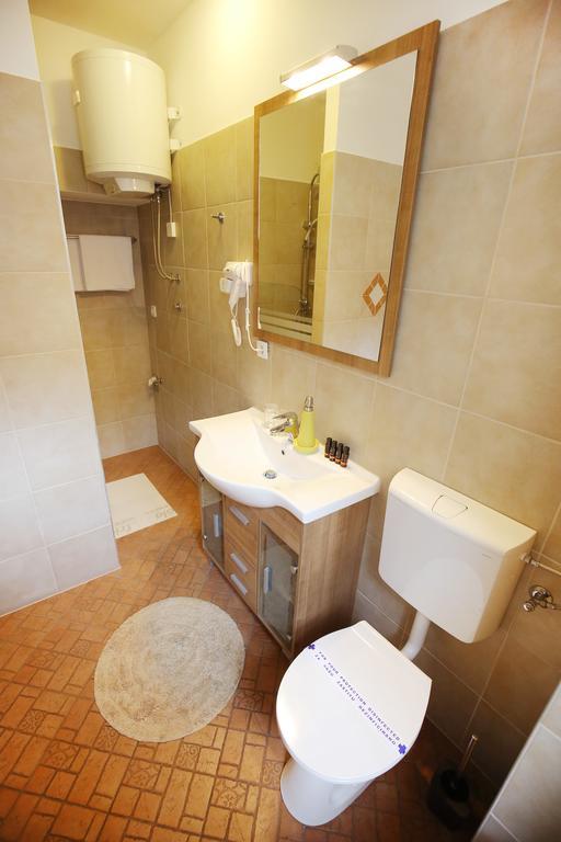 Allegro Exclusive Suites Old Town Center Zadar Bagian luar foto
