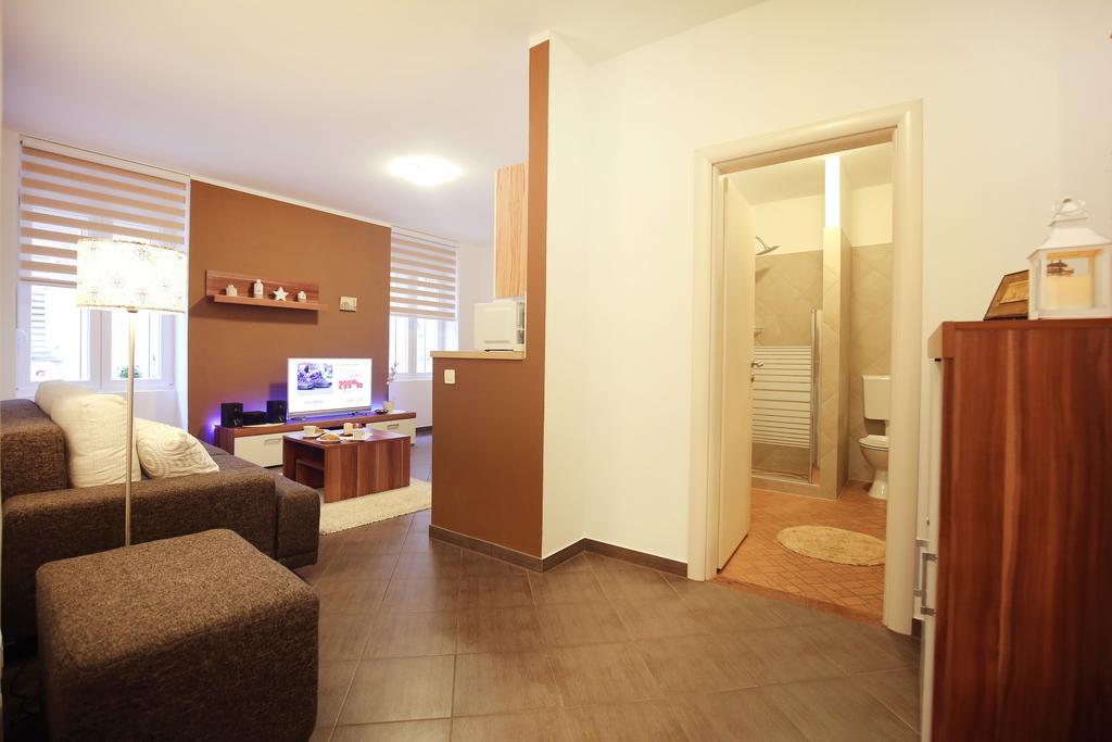 Allegro Exclusive Suites Old Town Center Zadar Bagian luar foto