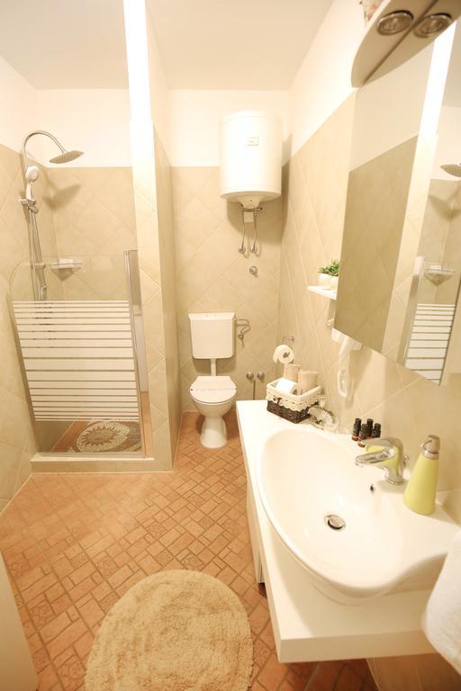 Allegro Exclusive Suites Old Town Center Zadar Bagian luar foto