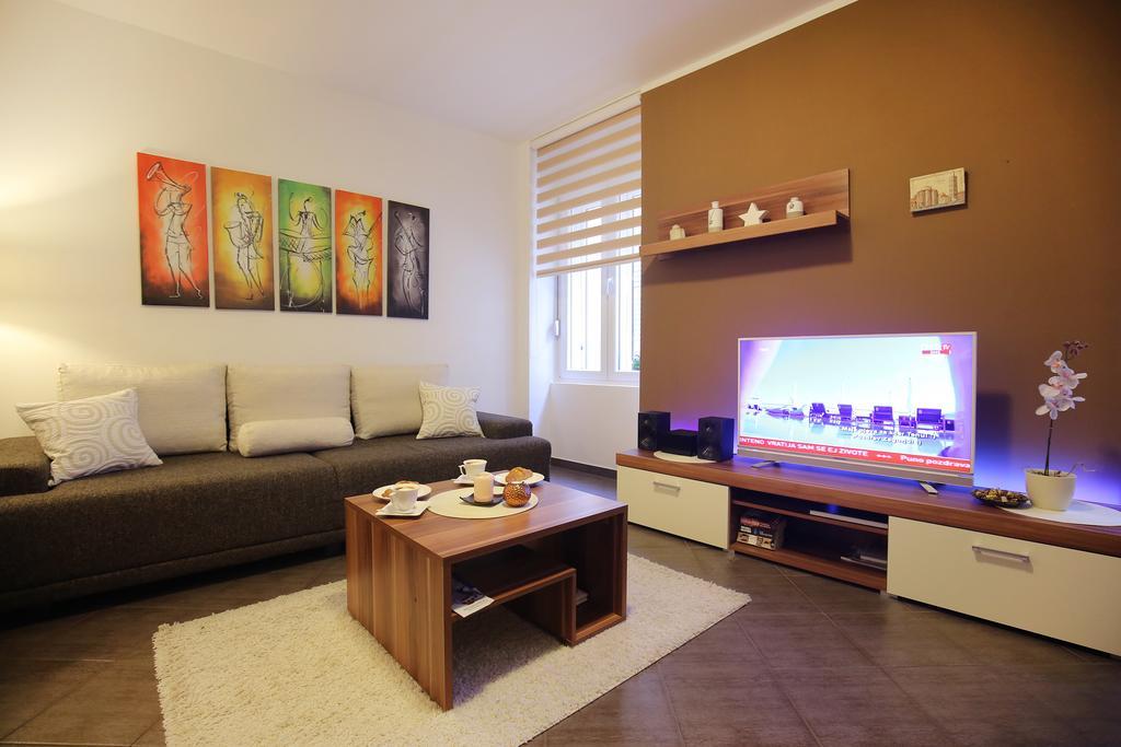 Allegro Exclusive Suites Old Town Center Zadar Bagian luar foto
